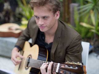 ERIK CARLSON